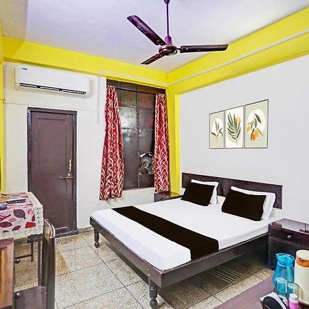 Hotel O Raj Mahal Канпур Екстериор снимка