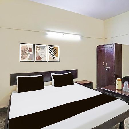 Hotel O Raj Mahal Канпур Екстериор снимка
