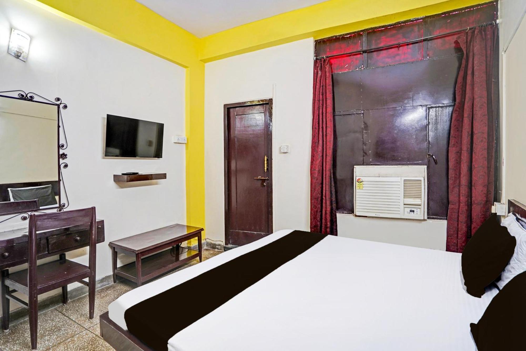 Hotel O Raj Mahal Канпур Екстериор снимка